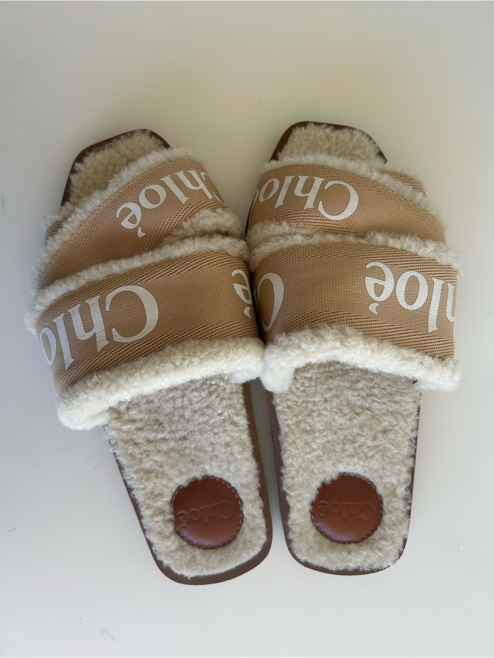 Chloé Beige Shearling Logo Slide Sandals
